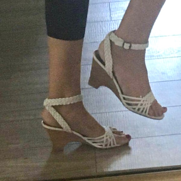 Size 10 white braided wedges - Picture 7 of 7